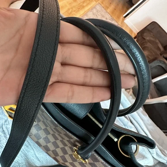 Louis Vuitton Riverside Damier Ebene Satchel Shoulder Bag - Picture 5 of 17